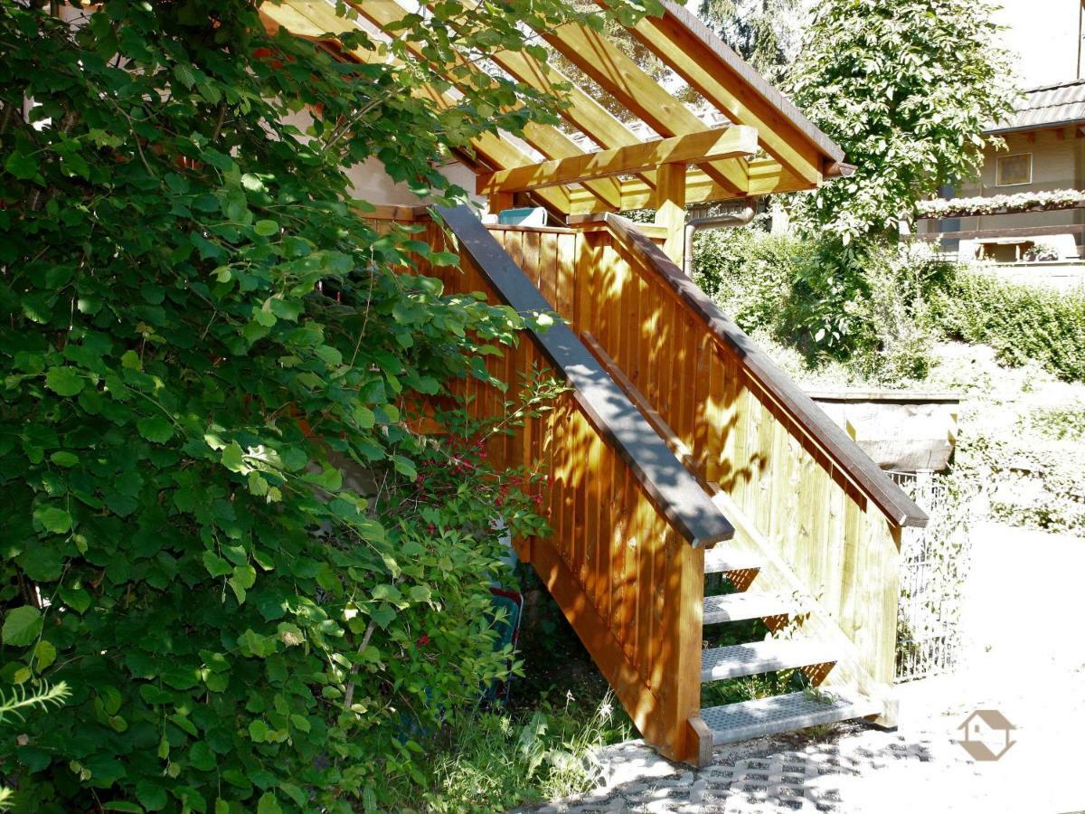 Ferienwohnungen Im Loewengruendle Unterkirnach Exterior foto