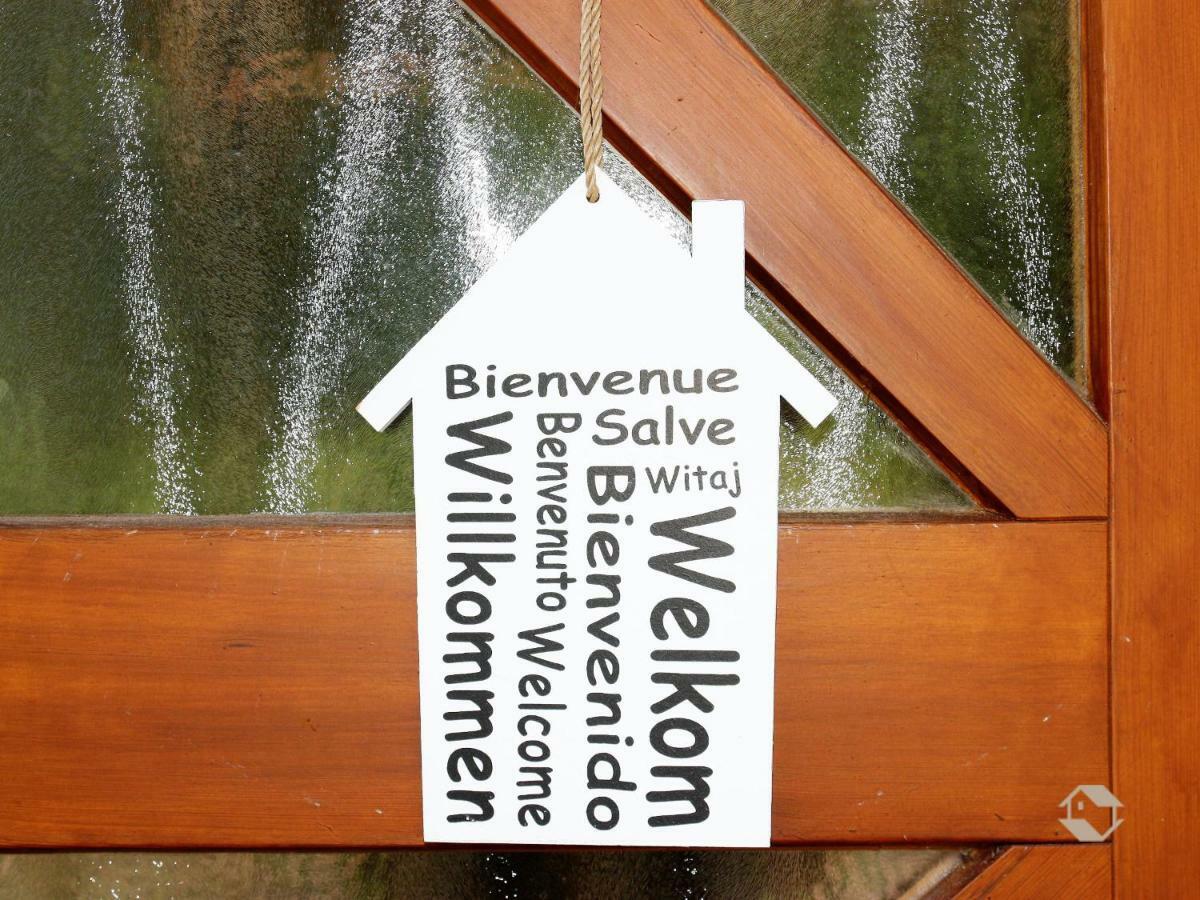 Ferienwohnungen Im Loewengruendle Unterkirnach Exterior foto
